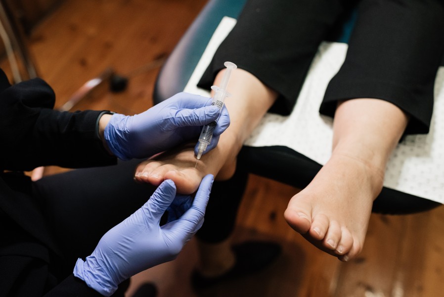 How to prevent and treat ingrown toenails